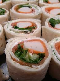 Wraps Au Saumon Fume Passion Cuisine De Julie Recette Aperitif Dinatoire Recettes De Cuisine Recette Wrap