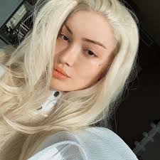 Zey Adli Kullanicinin Danla Bilic Panosundaki Pin 2020 Fotografcilik Unluler Fotograf Cekimi