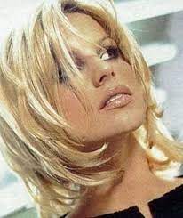 Faciles à entretenir, ils transforment vos cheveux en. Epingle Sur Idee Coiffure Coupe Femme