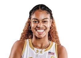 Cassandra Prosper's Instagram, Twitter & Facebook