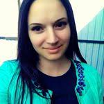 Theresa Oles's Instagram, Twitter & Facebook