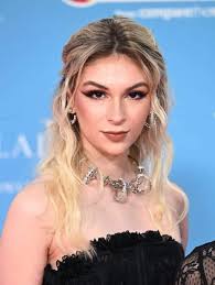 Happy Mony Monday TWA and the world.