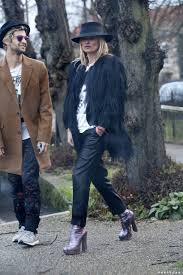 Biography by stephen thomas erlewine. Kate Moss Wears David Bowie Shirt 2016 Popsugar Fashion
