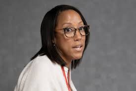 For people with sickle cell disease, ERs can mean life-threatening waits