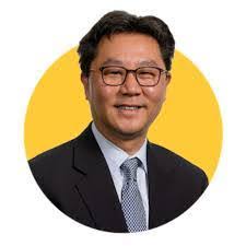 Wallace Griggs's Instagram, Twitter & Facebook