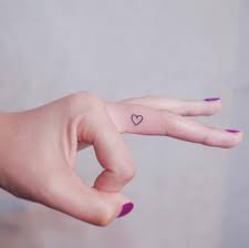 30 Cute Mini Tattoos By Witty Button Page 2 Of 3 Tattoosphera Tiny Finger Tattoos Tiny Heart Tattoos Mini Tattoos