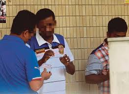 Berbagai jalur masuk diadakan untuk mengakomodasi kebutuhan para pencari kampus, termasuk perguruan tinggi favorit di indonesia. Penguatkuasaan Longgar Punca Kad Sim Tanpa Daftar Berleluasa