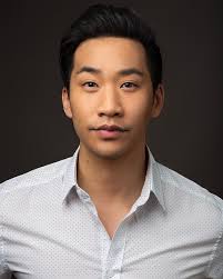 Hire this man. Diaper bills adding up. 💸 Photography by @calyssalorraine  #headshot