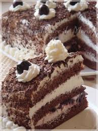 Foret Noire Le Monde Culinaire De Meriem Recette Foret Noire Creme Pour Gateau Gateau Moelleux