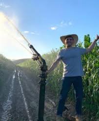 Самые новые твиты от camilo cola (@camilocola1544): Grupo Thomazini Que Doou Carro Para Jair Renan Tambem Faz Fortuna Na Pecuaria De Olho Nos Ruralistas