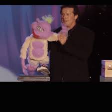 Pin By Bernise Kleynhans On Humor Jeff Dunham Peanut Jeff Dunham Giphy