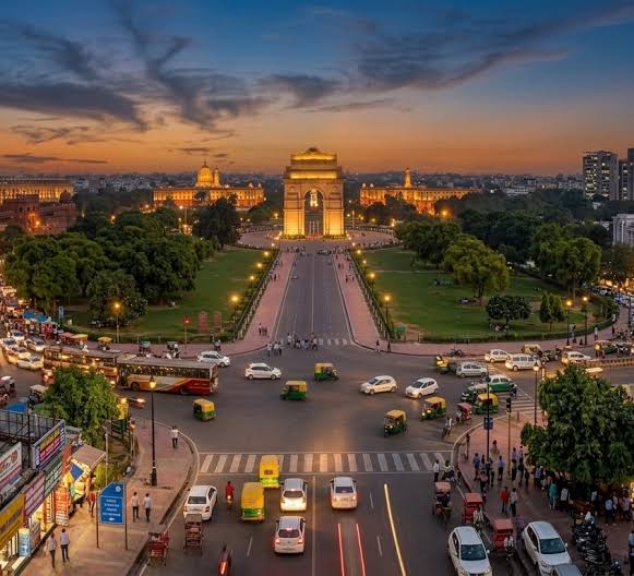 Delhi: Private Full-Day City Tour of Old and New Delhi