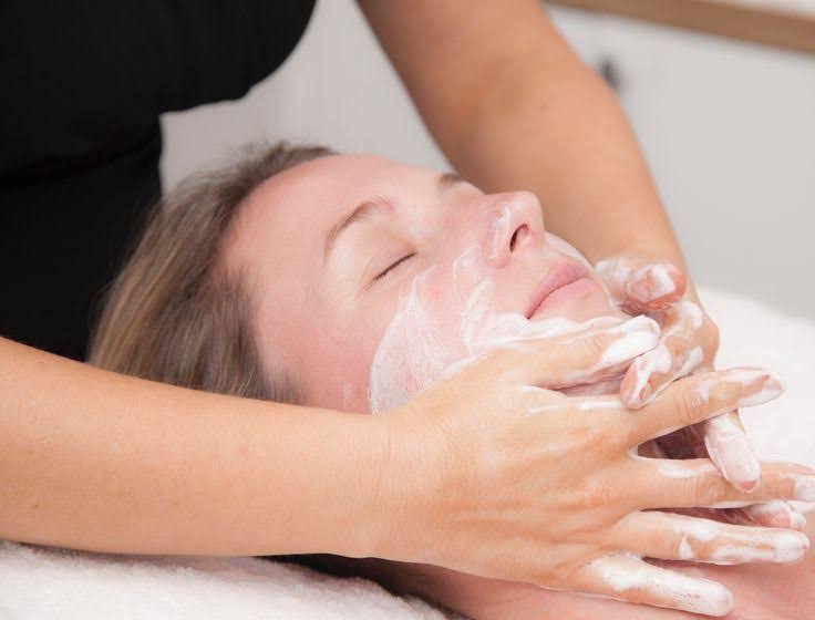 Pearl facial product image