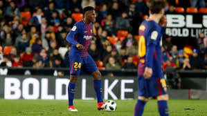 El defensa colombiano dejará así de pertenecer a la disciplina azulgrana sólo medio año después de llegar procedente del. Yerry Mina Steps Forward In His Adaptation To The Barca