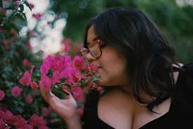 Hey everybody! I am a beginner in photography. I did a Photoshoot with  friends yesterday. This are just some shots. Could you give me some  comments what I could do better…lights, motive,