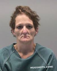 Melissa Aliff's Instagram, Twitter & Facebook