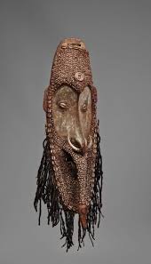 A Mei Mask Kunsthaus Lempertz Masks Art Tribal Mask Tribal Art