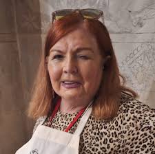 Favorite local spots to eat, shop, and find shells