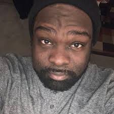 誰が最も象徴的なマグショットを持っているのか 📸🤔