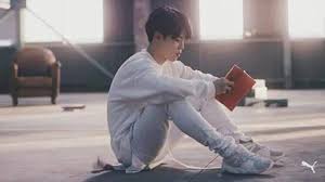 Image Result For Bts Jimin Laptop Wallpaper Jimin Bts Jimin Bts Feel free to send us your own wallpaper and we will consider adding it to appropriate category. bts jimin laptop wallpaper