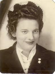 Meet the 15 Currently Oldest Living Members of the Hans Schmidt Family