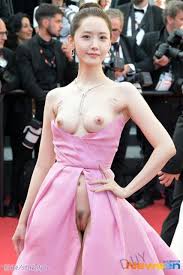 林允儿原图去衣系列3-小蓝书