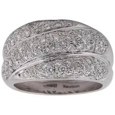 Salvi vivai da cinquant'anni produce e vende piante di fragole, melo, pero, ciliegio e portinnesti di melo e pero. Salvini Jewelry 25 For Sale At 1stdibs