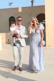 Ο κυπριοσ που αγορασε το yacht του cavalli. S0iu83traxxkzm