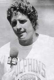 Disenchanted sportswriter Jeff Savage tells all