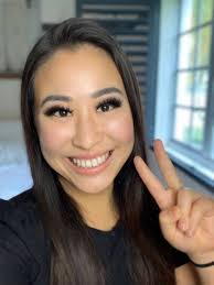 Liz Yang's Instagram, Twitter & Facebook