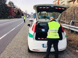 Spostamenti a natale, seconde case, visite ai parenti. Nuovo Dpcm E Zona Rossa In Lombardia Sempre Possibili Gli Spostamenti Verso Le Seconde Case Anche In Affitto Da Amici E Parenti Solo In Due Nel Proprio Comune Varesenoi It