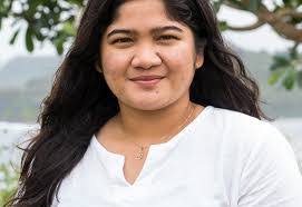 Anna Mallari's Instagram, Twitter & Facebook