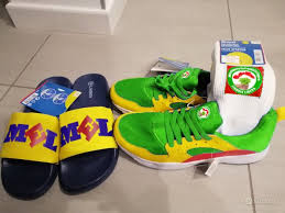 Funghi prataioli coltivati (agaricus bisporus) 65%, olio di semi di girasole, sale, amido di riso, funghi porcini in polvere, aroma naturale, pepe nero, prezzemolo, aglio. Scarpe Lidl Il Comico Andrea Di Marco Inventa Quelle Del Movimento Estremista Ligure