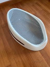 Designed with a water level indicator for optimal safety and sturdy sides for stability, the angled central area is made with soft tpe material that warms to the. Angelcare Baby Bath Support Grey Babies Kids Bathing Changing Bathtub Bath Accessories On Carousell