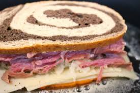 3 239 просмотров • 14 мая 2020 г. Reuben Sandwich Classic Recipe Mama Loves Food