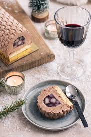Buche De Noel Chocolat Et Poires Au Vin Buche De Noel Chocolat Buche De Noel Gateau Roule