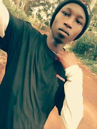 ❤️ THE TWINS ❤️ EPISODE 57 🔥 Nilikaa hapo nje na mathe akinitupia macho  kama mchawi anadai kuniroga😂. Angepewa tu chance kidogo angenitoa small  intestine 😒. Chloe akaingia. Chloe : Aunty Amanda