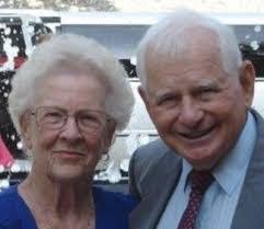 Lee Agee's Instagram, Twitter & Facebook