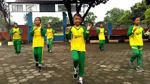 Download lagu lagu senam 1 2 3 mp3 dapat kamu download secara gratis di metrolagu. Senam Pgri Siswa Kelas 5 Sd Umbulwidodo Youtube