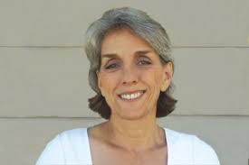 Nancy Crain's Instagram, Twitter & Facebook