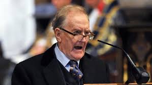 Robert Hardy, Cornelius Fudge in 'Harry Potter', dies at 91