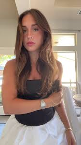 I love my outfit sorry