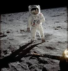 Tylenol and advil are both used for pain relief but is one more effective than the other or has less of a risk of si. How Much Do You Really Know About The First Moon Landing