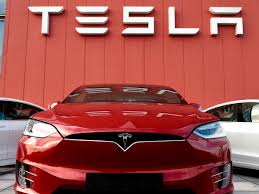 Is an american electric vehicle and clean energy company based in palo alto, california. Tesla Becomes World S Most Valuable Carmaker Without Making A Profit Tesla The Guardian