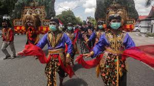 Komposisi etnis di indonesia amat bervariasi karena negeri ini memiliki ratusan ragam suku dan budaya. Mengenal Keberagaman Sosial Budaya Di Indonesia Serta Contohnya