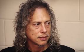 METALLICA's KIRK HAMMETT Recalls Getting Guitar Lessons From JOE SATRIANI:  'He's Always Played Incredibly'