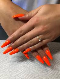 julietlima orange nails inspo in 2021 orange nails orange acrylic nails neon orange nails