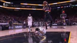 2 days ago · chris paul is averaging 24.7 points and 8.7 assists while giannis antetokounmpo is putting up 34.3 ppg and 14.0 rpg. Critics Hit Out At Chris Paul For Alleged Dirty Play On Antetokounmpo Marca