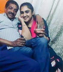 Prakash kumar, was released on 14 december 2012 at sathyam cinemas by ameer sultan and dhanush. Vanitha Vijayakumar Reveals Identity Of Elderly Man With Her In Photo Tamil News Indiaglitz Com