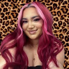 What are some recommendations for apartment locators in San Antonio to find  a place by April?